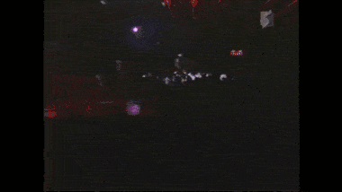 2085305140_GIF02DevilEntrance.gif.49254e504f767f20999fe1a760be2fd8.gif